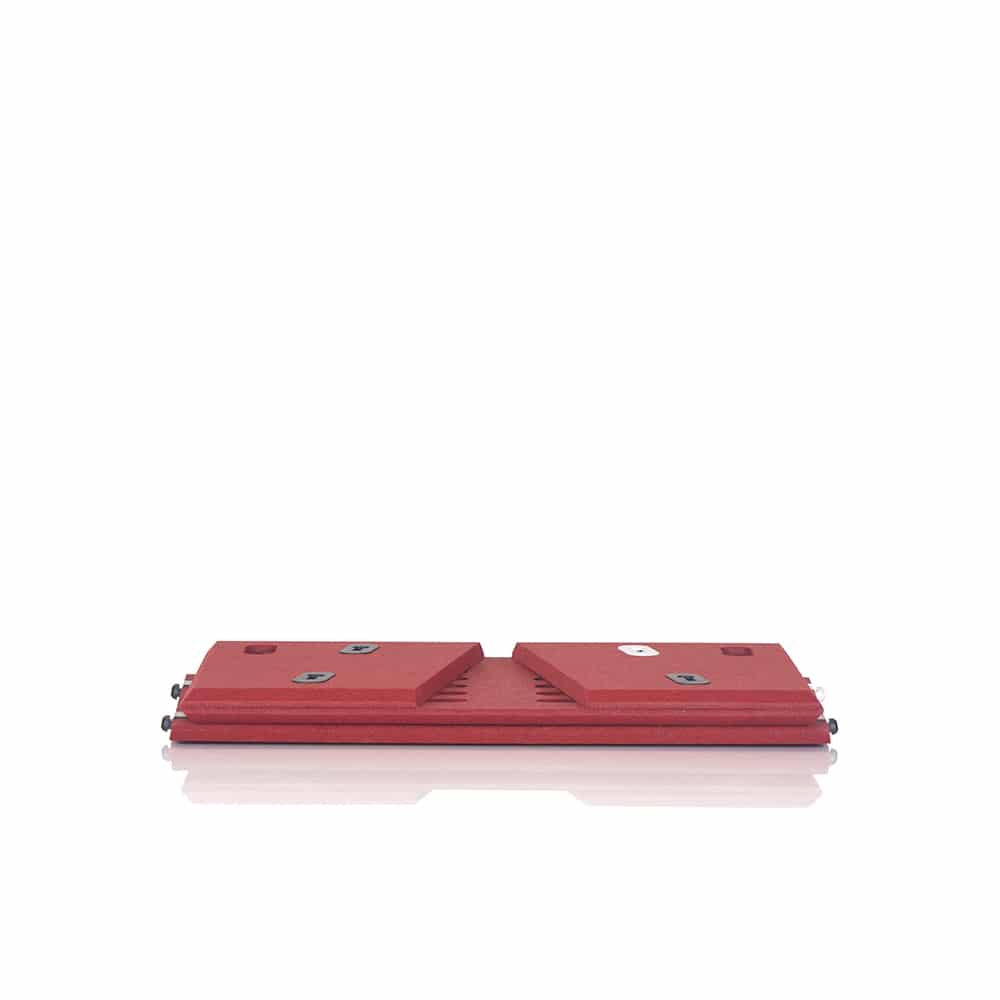 4_foldable_stand_06_cherry_red_studio_004_folded_carre.jpg